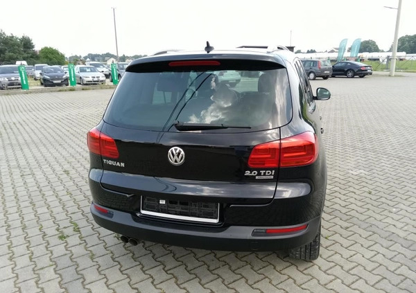 Volkswagen Tiguan cena 39900 przebieg: 230000, rok produkcji 2012 z Stąporków małe 379